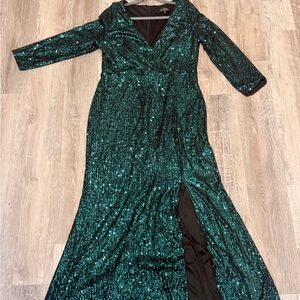 Ever Pretty Size 4XL Green Sequin Maxi Gown V-Neck Slit 3/4 Sleeve Formal Plus